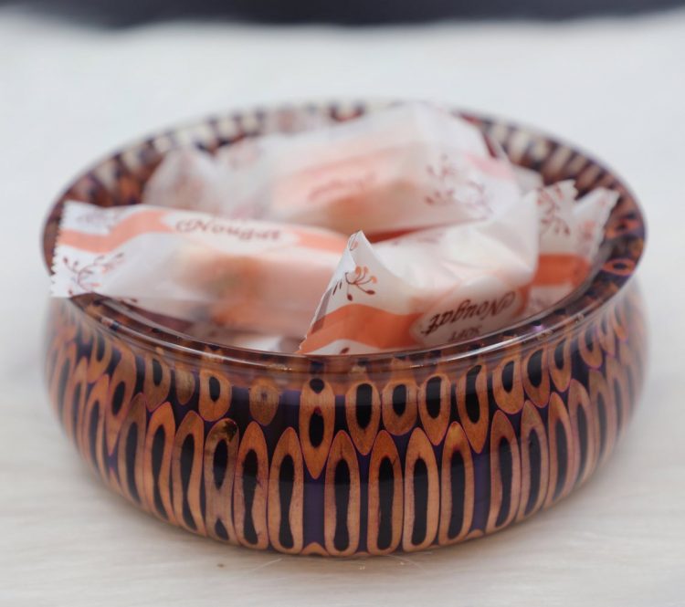 Thố Trang Trí Bút Chì Màu Kim Đỉnh