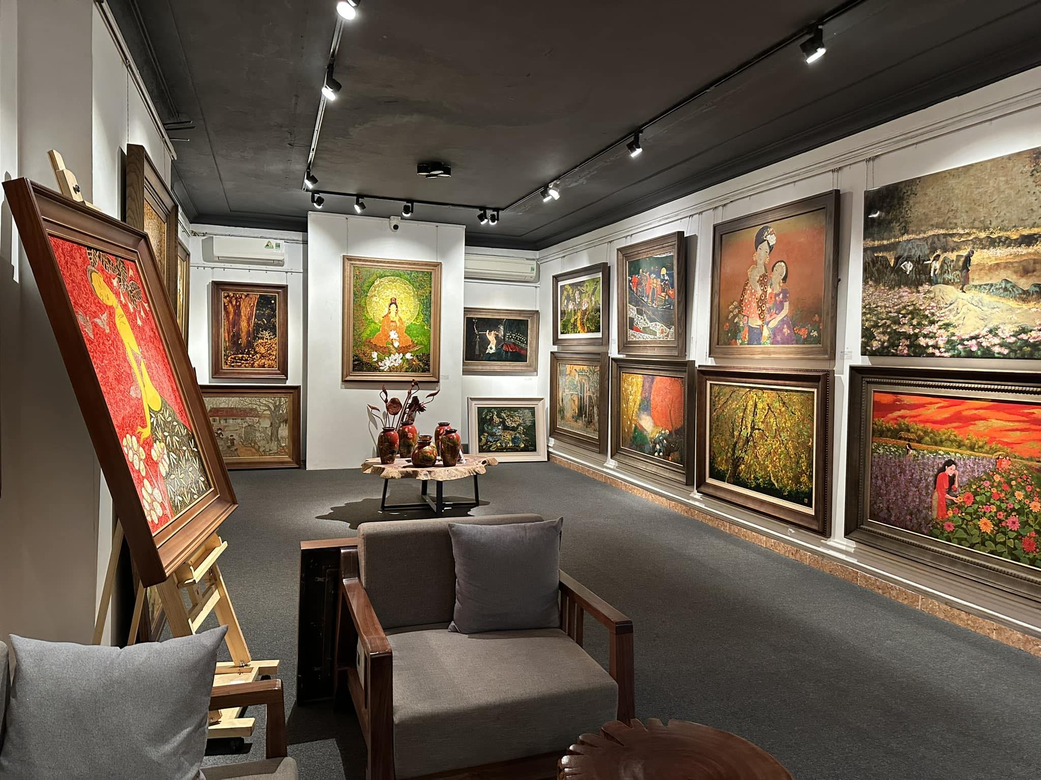 NGUYEN ART GALLERY