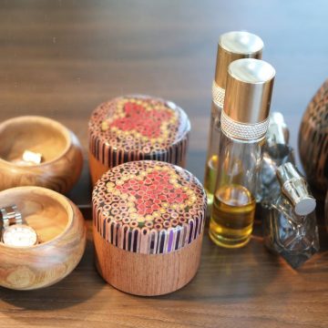 Colored-pencil Flower Jewelry Box