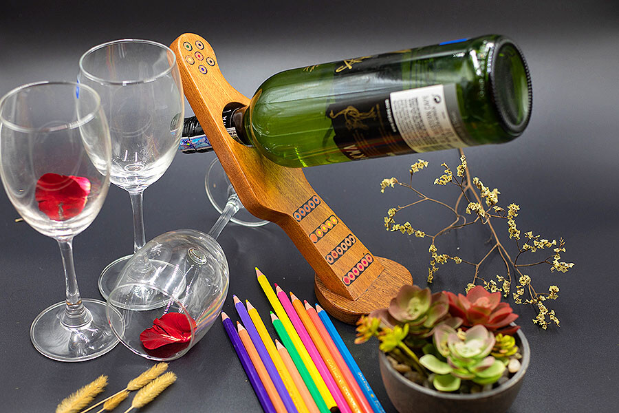 Colored-Pencil Guitar Balancing Wine Bottle Holder Stand Gravity Defying5