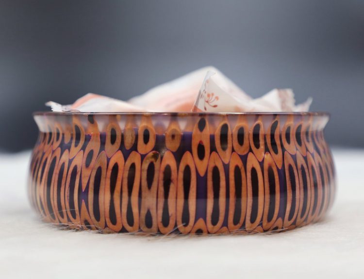 Decorative Colored-pencil Golden Precious Bowl