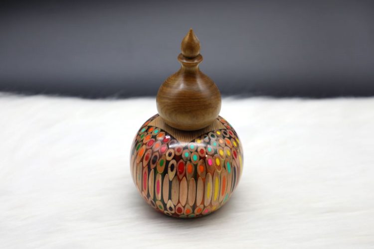 Decorative Colored-pencil Gourd Vase