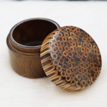 Decorative Colored-pencil Jewelry Box