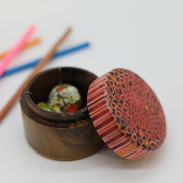 Decorative Colored-pencil Jewelry Box