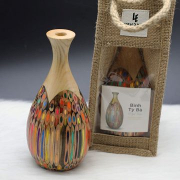 Decorative Colored-pencil Pipa Vase