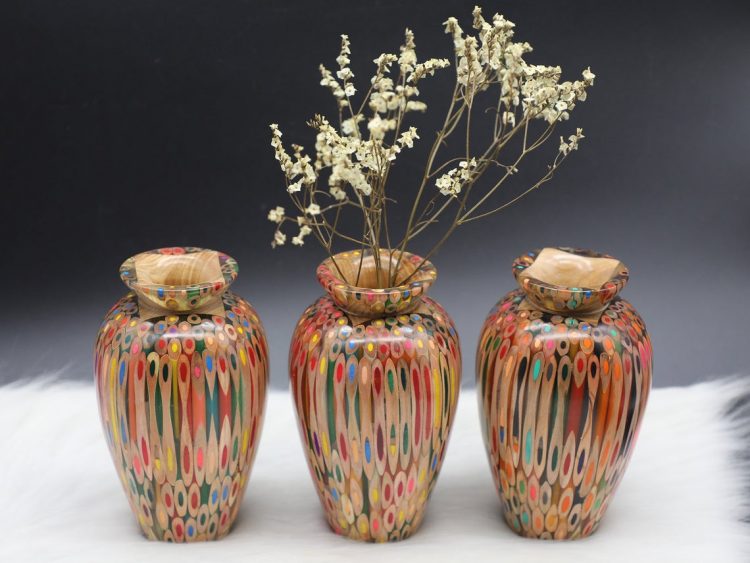 Decorative Colored-pencil Prosperity Vase