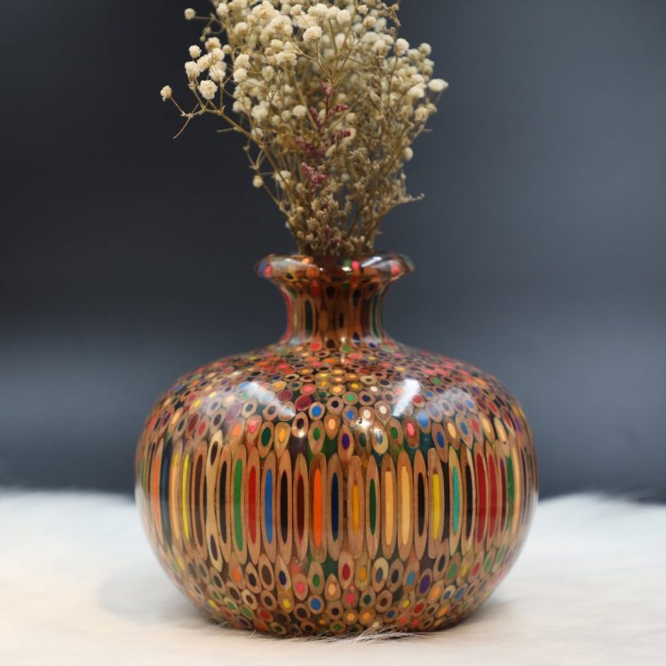 Decorative Colored-pencil Summer Wind Vase Special Edition