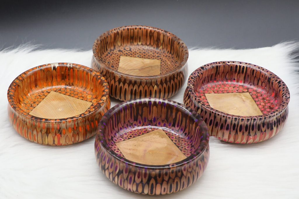 Decorative Colored-pencil Golden Precious Bowl