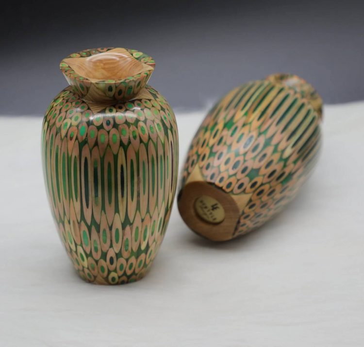 Decorative Colored-pencil Prosperity Vase