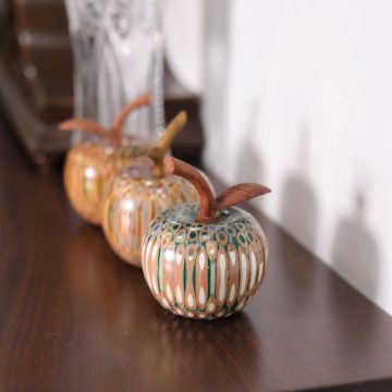 Decorative Wooden Colored-pencil Aleo Apple