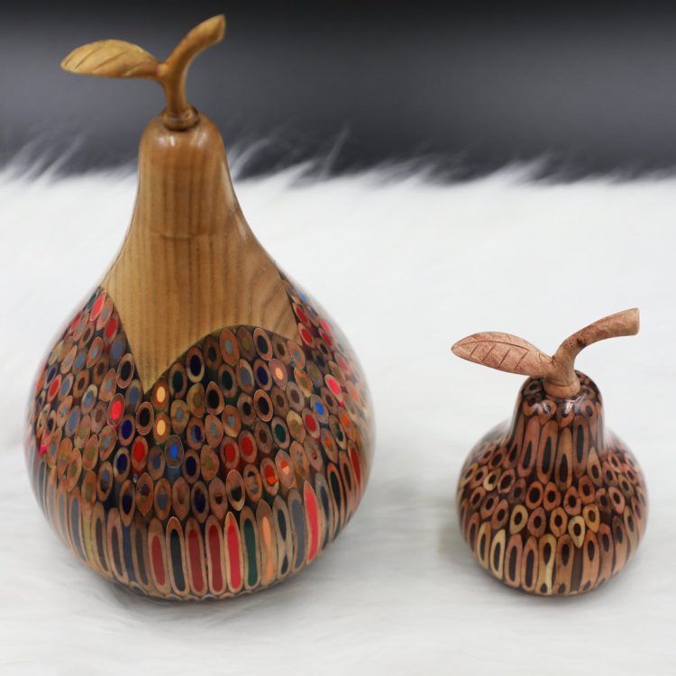 Decorative Wooden Colored-pencil Longevity Pear