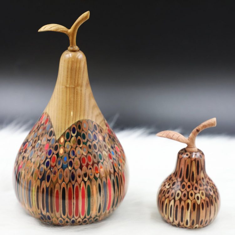 Decorative Wooden Colored-pencil Longevity Pear