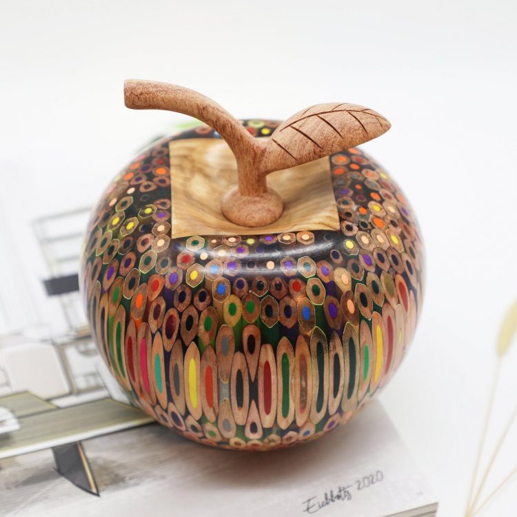 Decorative Wooden Colored-pencil Delato Apple