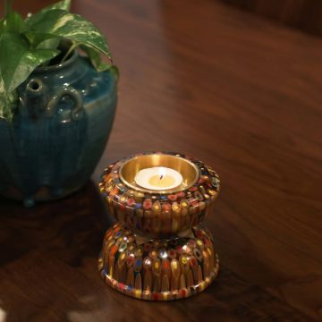 Decorative Colored-pencil Lotus Candle Holder