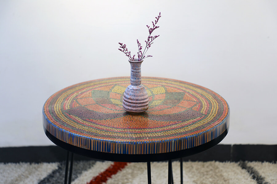 Lotus The Great Colored-pencil Coffee Table 4