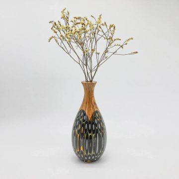 Decorative Colored-pencil Pipa Vase