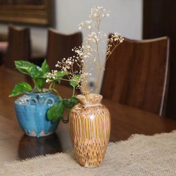 Decorative Colored-pencil Prosperity Vase