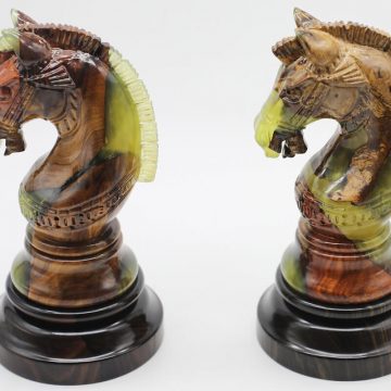 Special Edition Giant Deluxe Chess Piece - The Knight Chess
