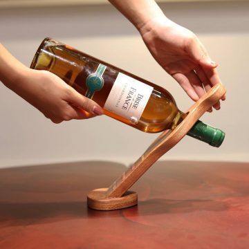 Colored-Pencil Guitar Balancing Wine Bottle Holder Stand Gravity Defying