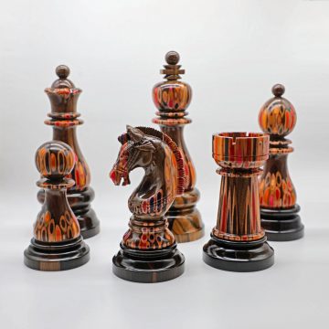 Giant Ornamental King and Queen - Chess Pieces Decor - Deluxe Serial