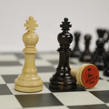 Premium Chess Set - Luxury Ebony & Maple Pieces
